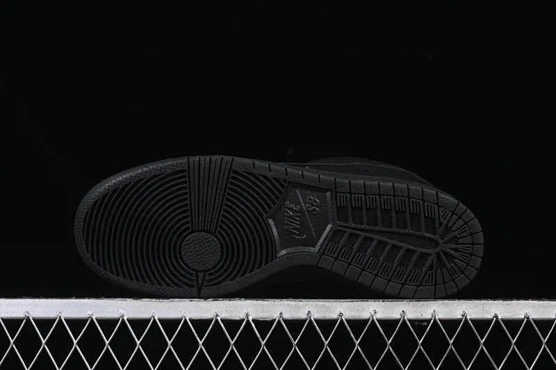 All categories Nk SB Dunk series Nk SB Dunk Low low-top sneakers Nike SB Dunk Low Pro ISO Black Warrior low-top casual skateboard shoes FJ1674-001